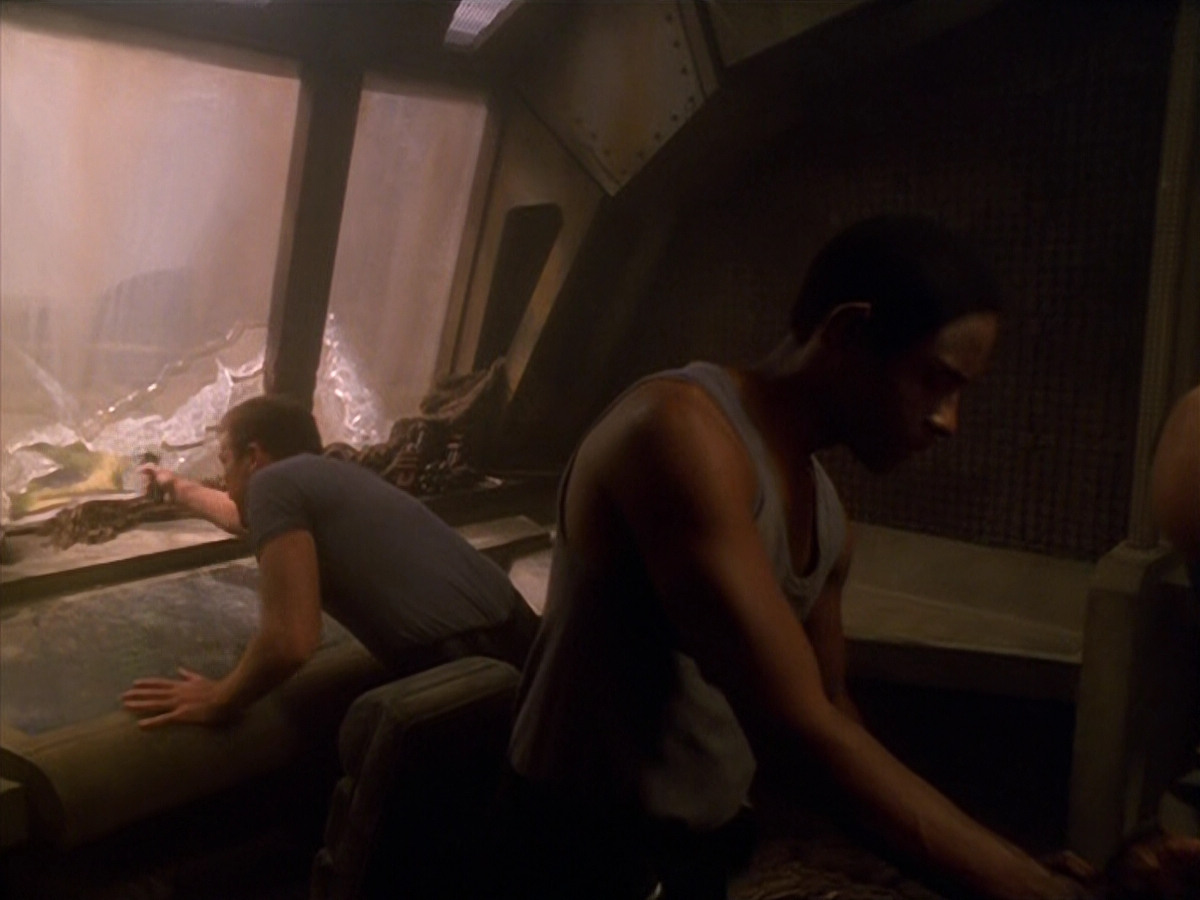 extant_StarTrek_VOY_5x13-Gravity_03299.jpg
