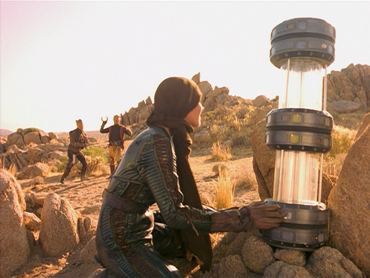 extant_StarTrek_VOY_5x13-Gravity_03305.jpg