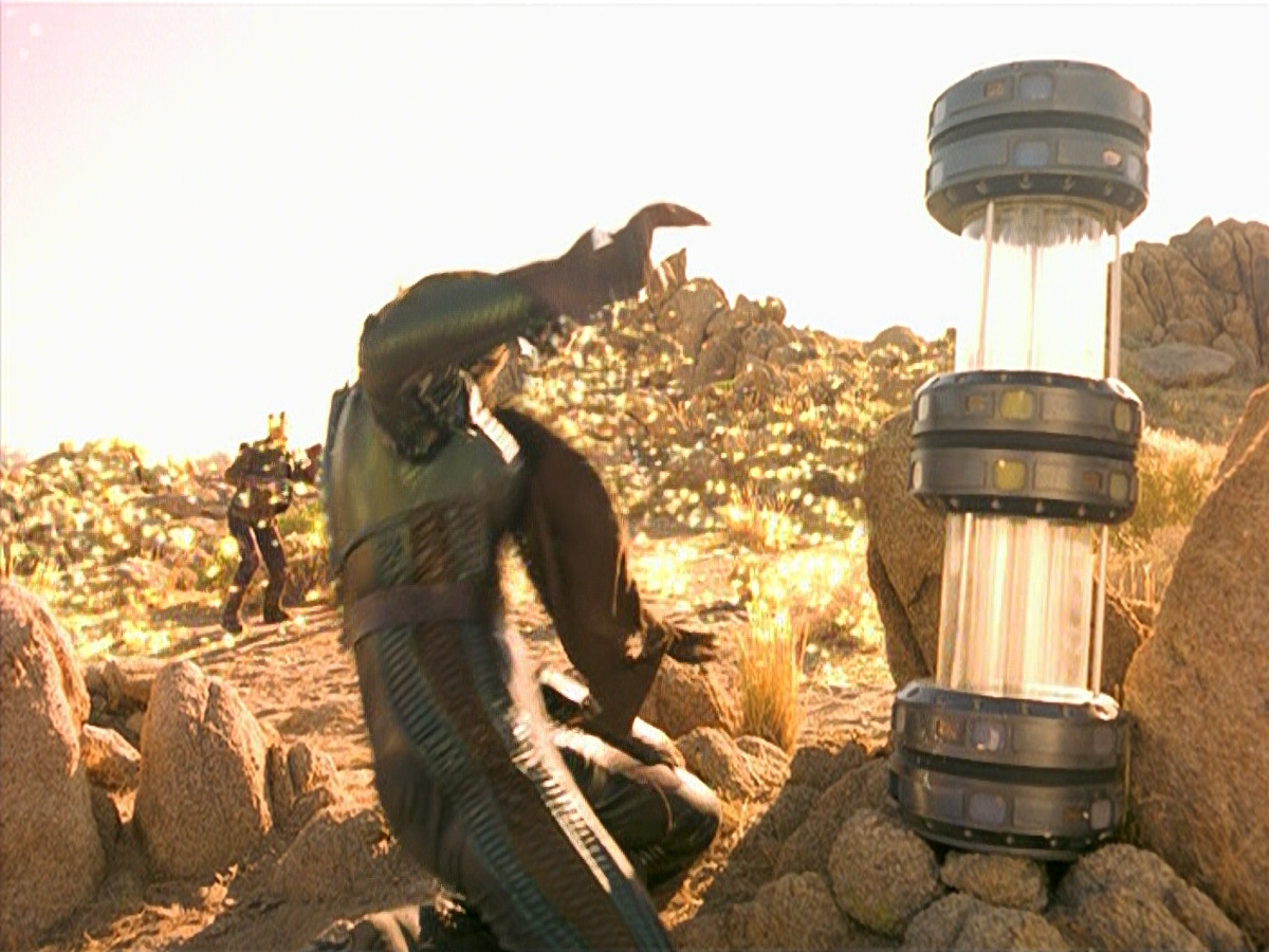 extant_StarTrek_VOY_5x13-Gravity_03313.jpg