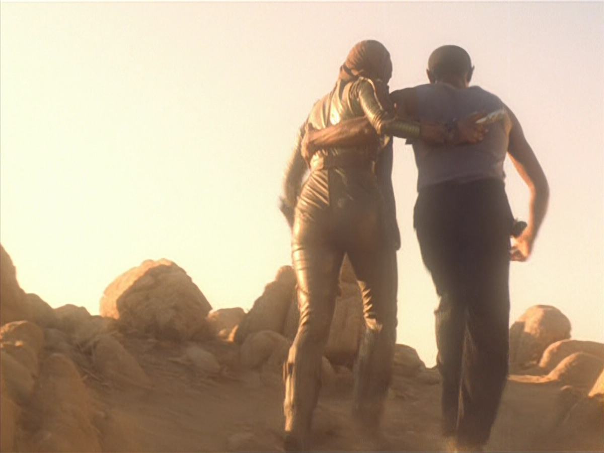 extant_StarTrek_VOY_5x13-Gravity_03357.jpg
