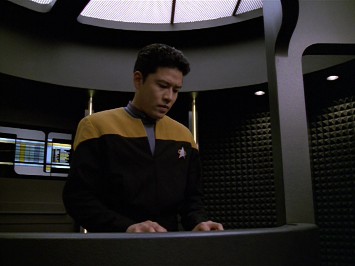 extant_StarTrek_VOY_5x13-Gravity_03410.jpg