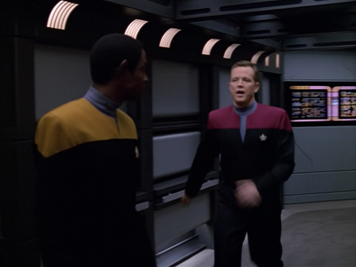 extant_StarTrek_VOY_5x13-Gravity_03459.jpg