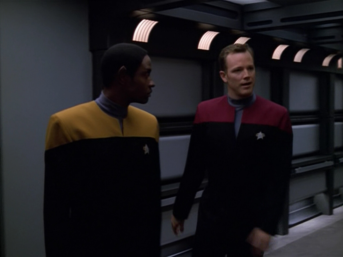 extant_StarTrek_VOY_5x13-Gravity_03460.jpg