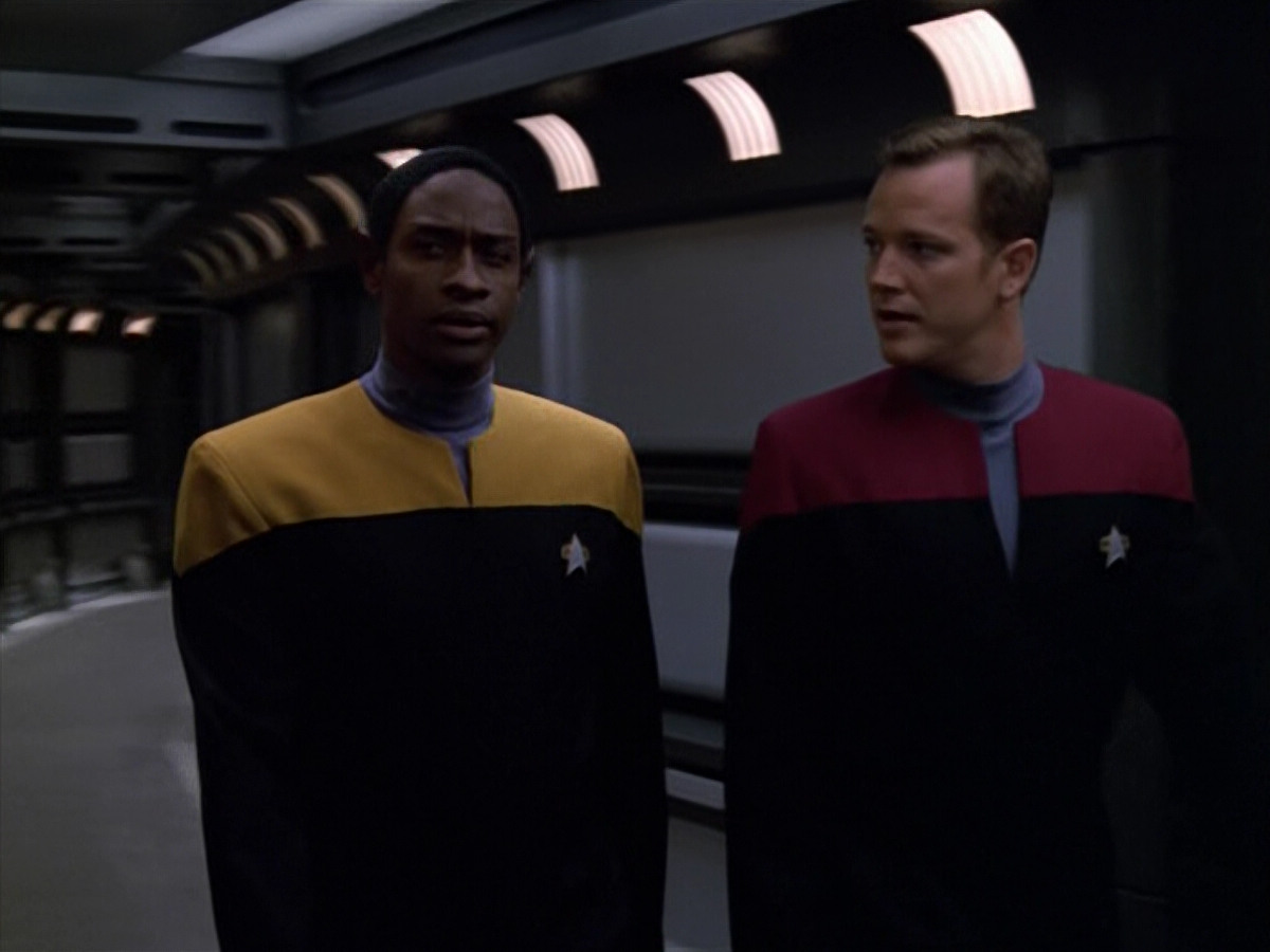 extant_StarTrek_VOY_5x13-Gravity_03483.jpg
