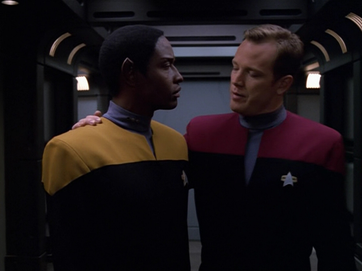 extant_StarTrek_VOY_5x13-Gravity_03492.jpg