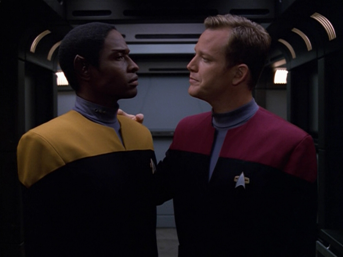 extant_StarTrek_VOY_5x13-Gravity_03509.jpg