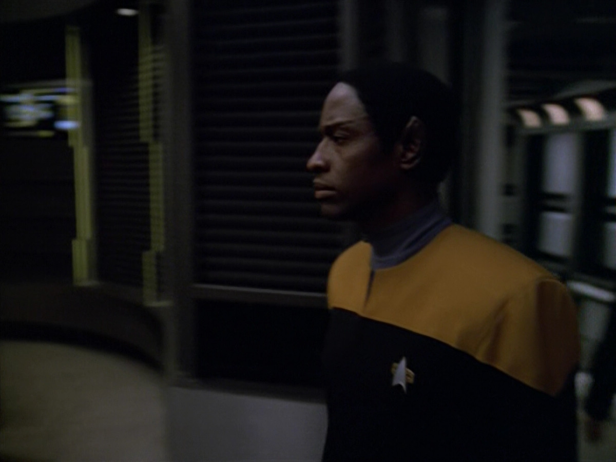 extant_StarTrek_VOY_5x13-Gravity_03516.jpg