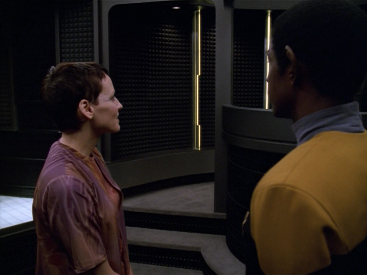 extant_StarTrek_VOY_5x13-Gravity_03559.jpg