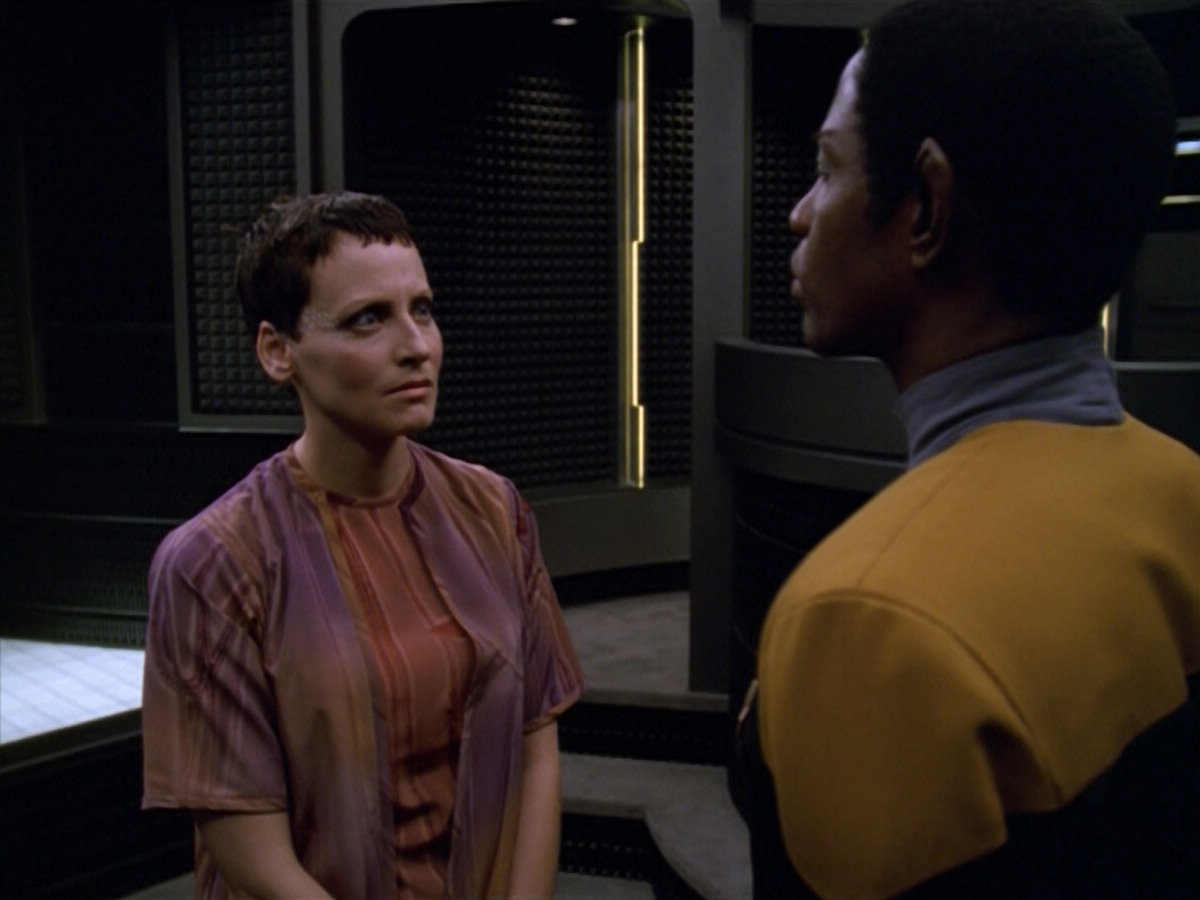 extant_StarTrek_VOY_5x13-Gravity_03572.jpg