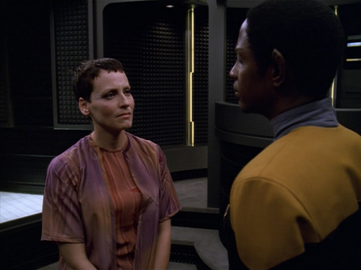 extant_StarTrek_VOY_5x13-Gravity_03574.jpg