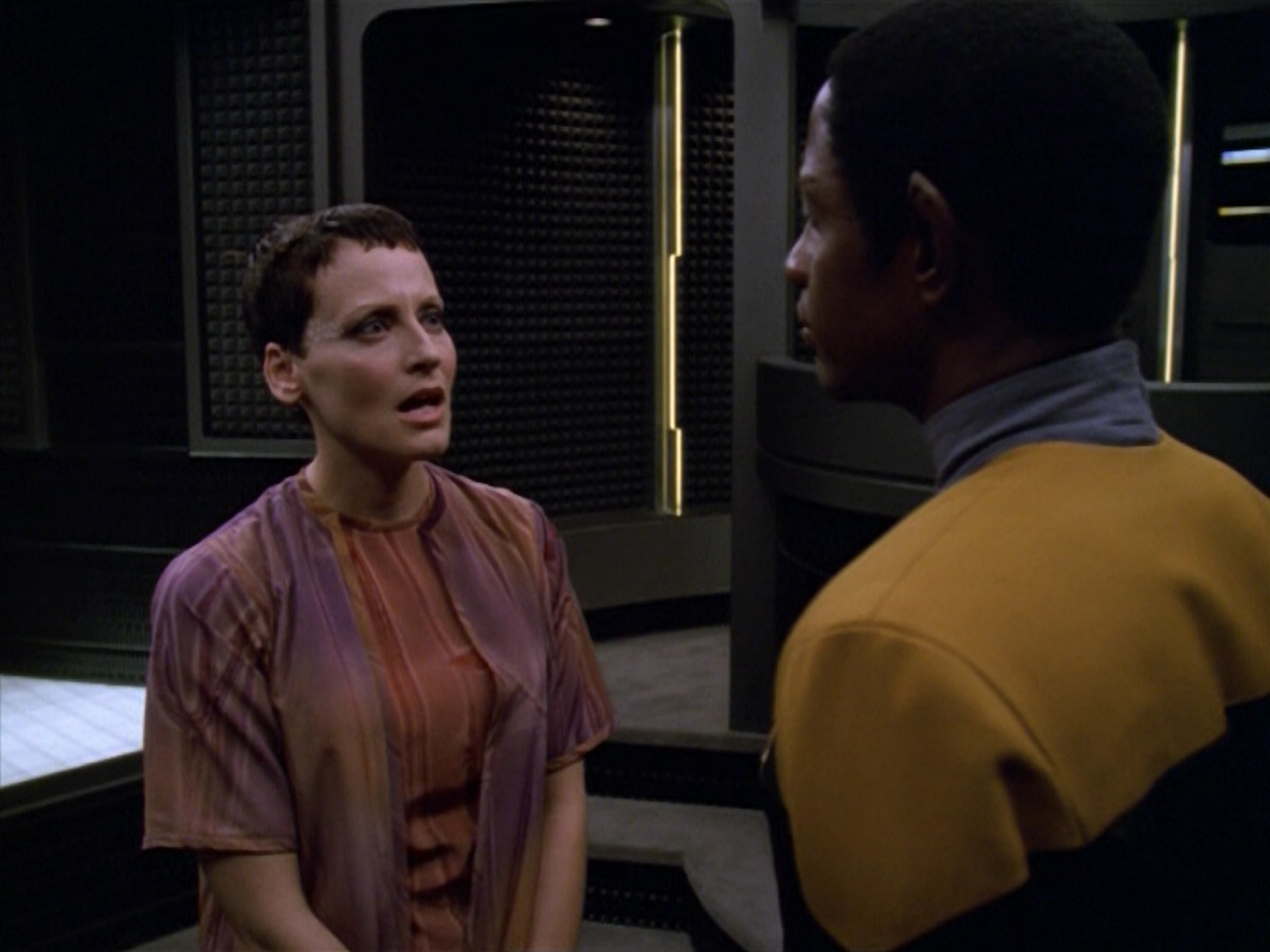 extant_StarTrek_VOY_5x13-Gravity_03576.jpg