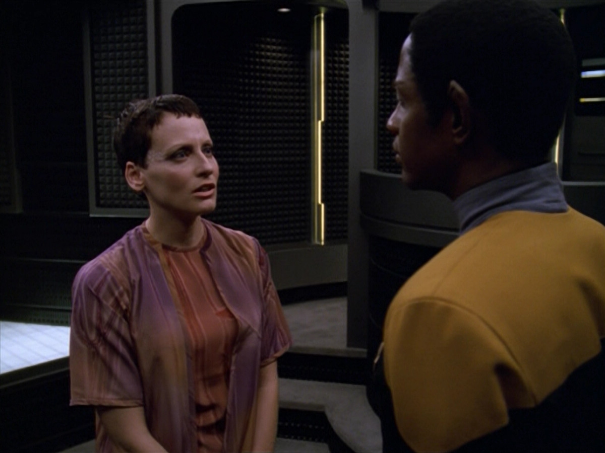 extant_StarTrek_VOY_5x13-Gravity_03579.jpg
