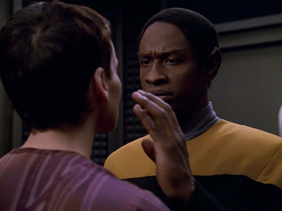 extant_StarTrek_VOY_5x13-Gravity_03607.jpg