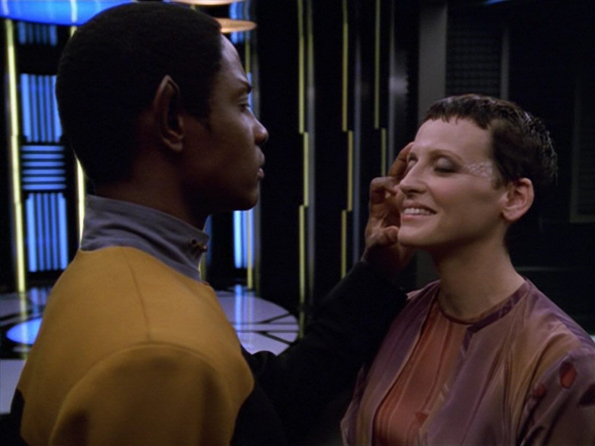 extant_StarTrek_VOY_5x13-Gravity_03631.jpg