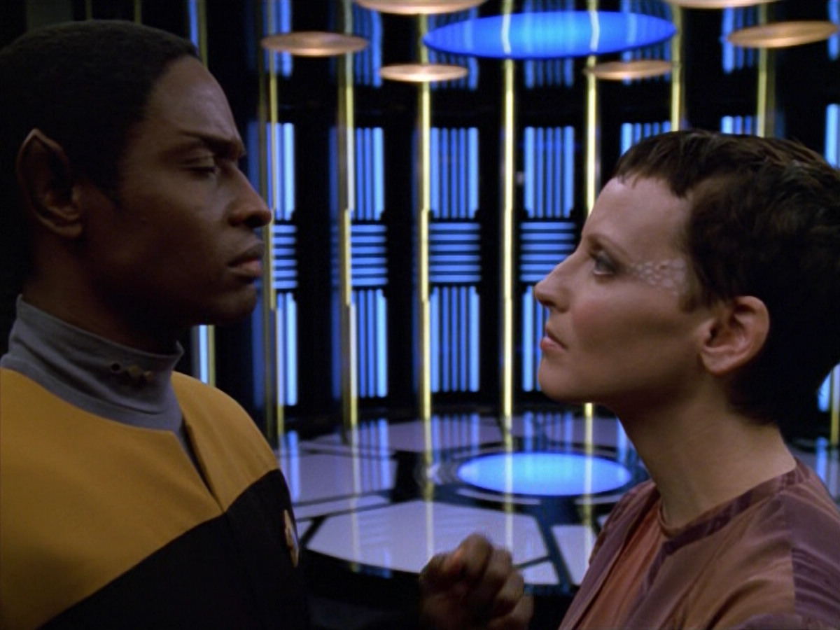 extant_StarTrek_VOY_5x13-Gravity_03660.jpg