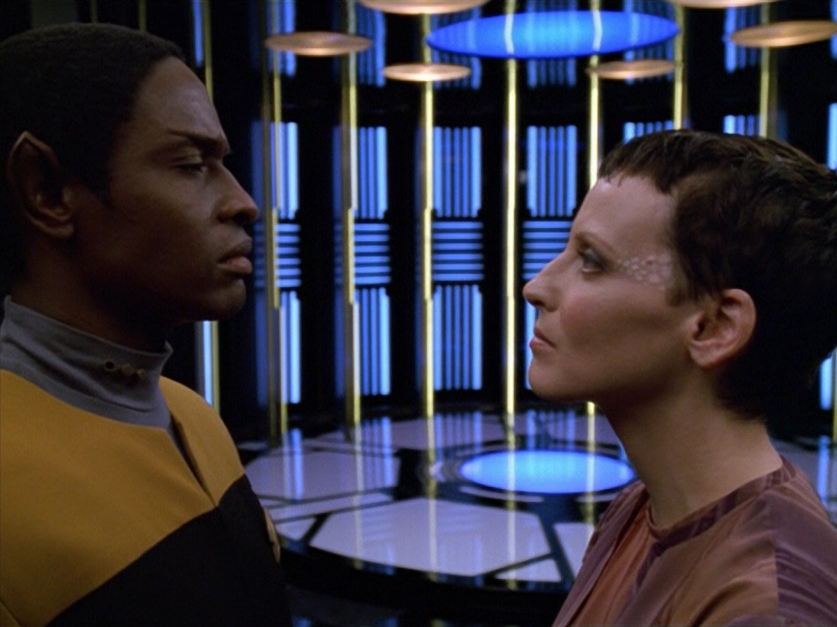 extant_StarTrek_VOY_5x13-Gravity_03661.jpg