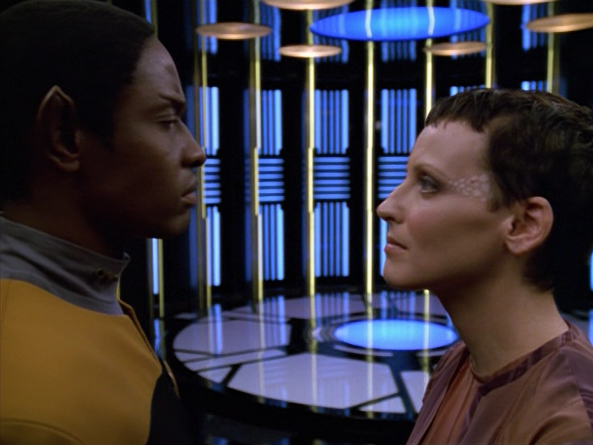 extant_StarTrek_VOY_5x13-Gravity_03665.jpg