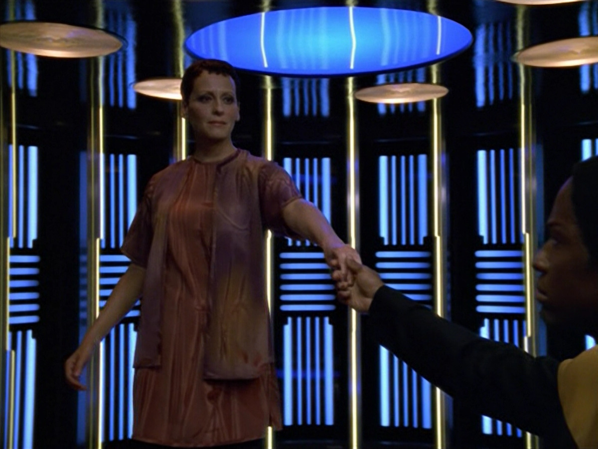extant_StarTrek_VOY_5x13-Gravity_03675.jpg