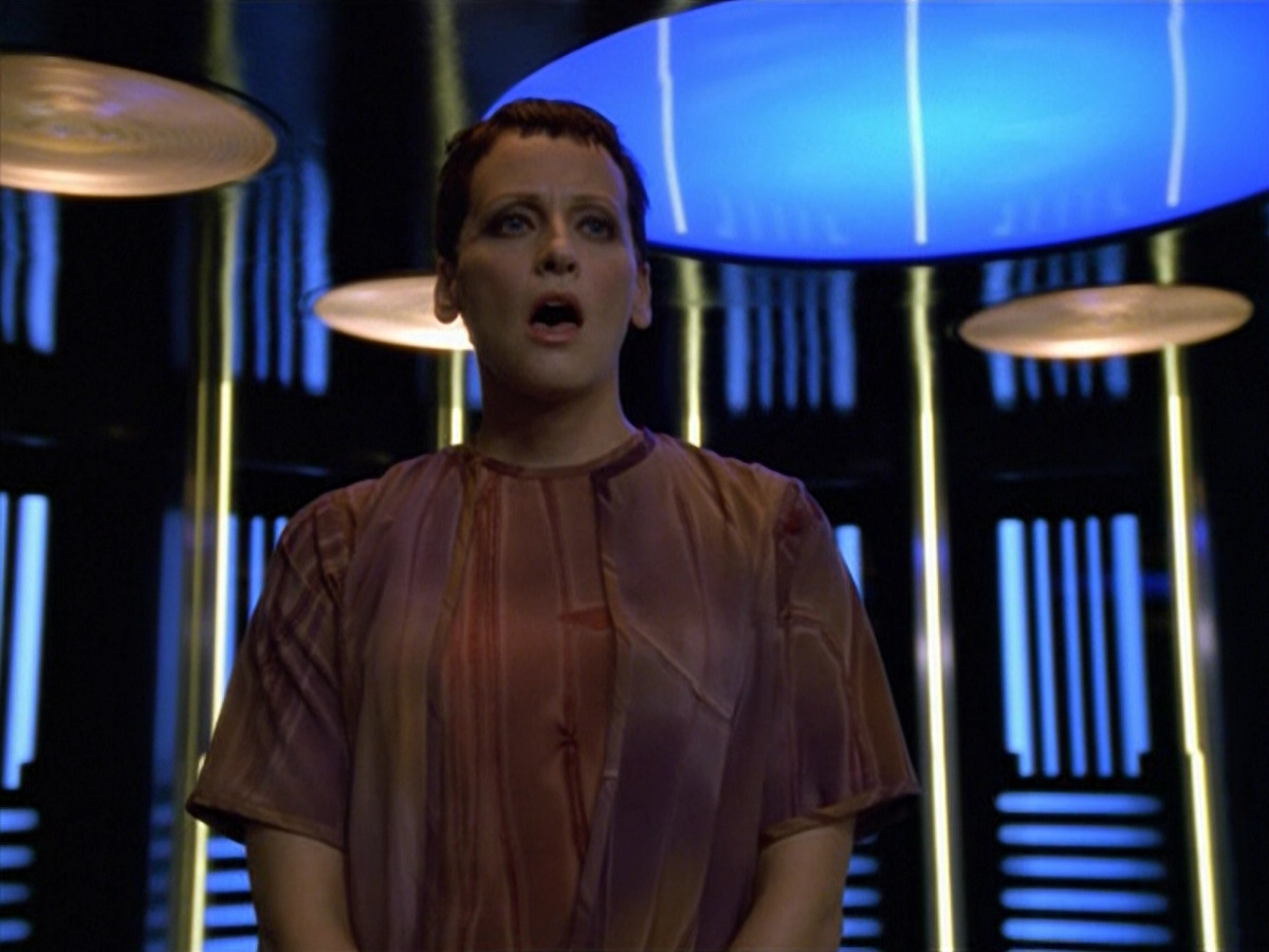 extant_StarTrek_VOY_5x13-Gravity_03681.jpg