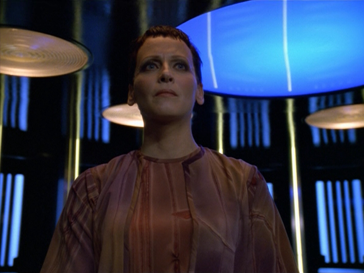extant_StarTrek_VOY_5x13-Gravity_03702.jpg