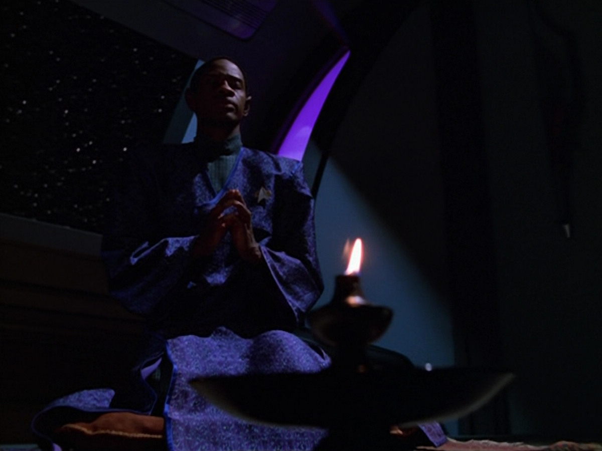 extant_StarTrek_VOY_5x13-Gravity_03735.jpg