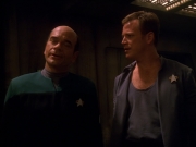 extant_StarTrek_VOY_5x13-Gravity_01199.jpg