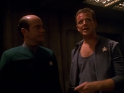 Filename=extant_StarTrek_VOY_5x13-Gravity_01203.jpg
Filesize=128KiB
Dimensions=1200x900
Date added=Nov 12, 2019 extant_StarTrek_VOY_5x13-Gravity_01203.jpg