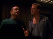 Filename=extant_StarTrek_VOY_5x13-Gravity_01216.jpg
Filesize=130KiB
Dimensions=1200x900
Date added=Nov 12, 2019 extant_StarTrek_VOY_5x13-Gravity_01216.jpg