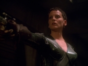 extant_StarTrek_VOY_5x13-Gravity_01228.jpg