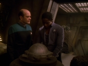 Filename=extant_StarTrek_VOY_5x13-Gravity_01365.jpg
Filesize=148KiB
Dimensions=1200x900
Date added=Nov 12, 2019 extant_StarTrek_VOY_5x13-Gravity_01365.jpg