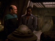 Filename=extant_StarTrek_VOY_5x13-Gravity_01369.jpg
Filesize=159KiB
Dimensions=1200x900
Date added=Nov 12, 2019 extant_StarTrek_VOY_5x13-Gravity_01369.jpg