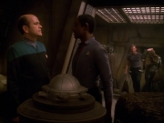 Filename=extant_StarTrek_VOY_5x13-Gravity_01374.jpg
Filesize=160KiB
Dimensions=1200x900
Date added=Nov 12, 2019 extant_StarTrek_VOY_5x13-Gravity_01374.jpg