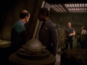 Filename=extant_StarTrek_VOY_5x13-Gravity_01375.jpg
Filesize=160KiB
Dimensions=1200x900
Date added=Nov 12, 2019 extant_StarTrek_VOY_5x13-Gravity_01375.jpg