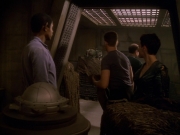 Filename=extant_StarTrek_VOY_5x13-Gravity_01388.jpg
Filesize=170KiB
Dimensions=1200x900
Date added=Nov 12, 2019 extant_StarTrek_VOY_5x13-Gravity_01388.jpg