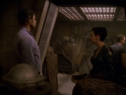 Filename=extant_StarTrek_VOY_5x13-Gravity_01390.jpg
Filesize=171KiB
Dimensions=1200x900
Date added=Nov 12, 2019 extant_StarTrek_VOY_5x13-Gravity_01390.jpg
