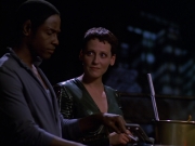 extant_StarTrek_VOY_5x13-Gravity_01409.jpg