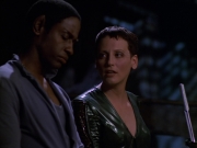 extant_StarTrek_VOY_5x13-Gravity_01420.jpg