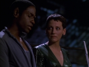 extant_StarTrek_VOY_5x13-Gravity_01423.jpg