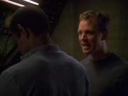 extant_StarTrek_VOY_5x13-Gravity_01582.jpg