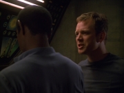 extant_StarTrek_VOY_5x13-Gravity_01608.jpg