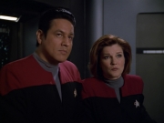 extant_StarTrek_VOY_5x13-Gravity_02141.jpg