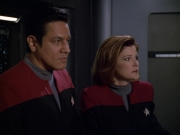 extant_StarTrek_VOY_5x13-Gravity_02149.jpg
