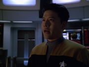 extant_StarTrek_VOY_5x13-Gravity_02165.jpg