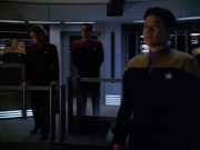 extant_StarTrek_VOY_5x13-Gravity_02246.jpg