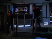 extant_StarTrek_VOY_5x13-Gravity_02249.jpg