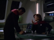 extant_StarTrek_VOY_5x13-Gravity_02305.jpg