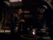 extant_StarTrek_VOY_5x13-Gravity_02404.jpg