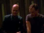 extant_StarTrek_VOY_5x13-Gravity_02460.jpg