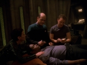 extant_StarTrek_VOY_5x13-Gravity_02468.jpg