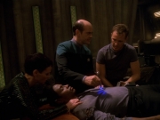 extant_StarTrek_VOY_5x13-Gravity_02491.jpg